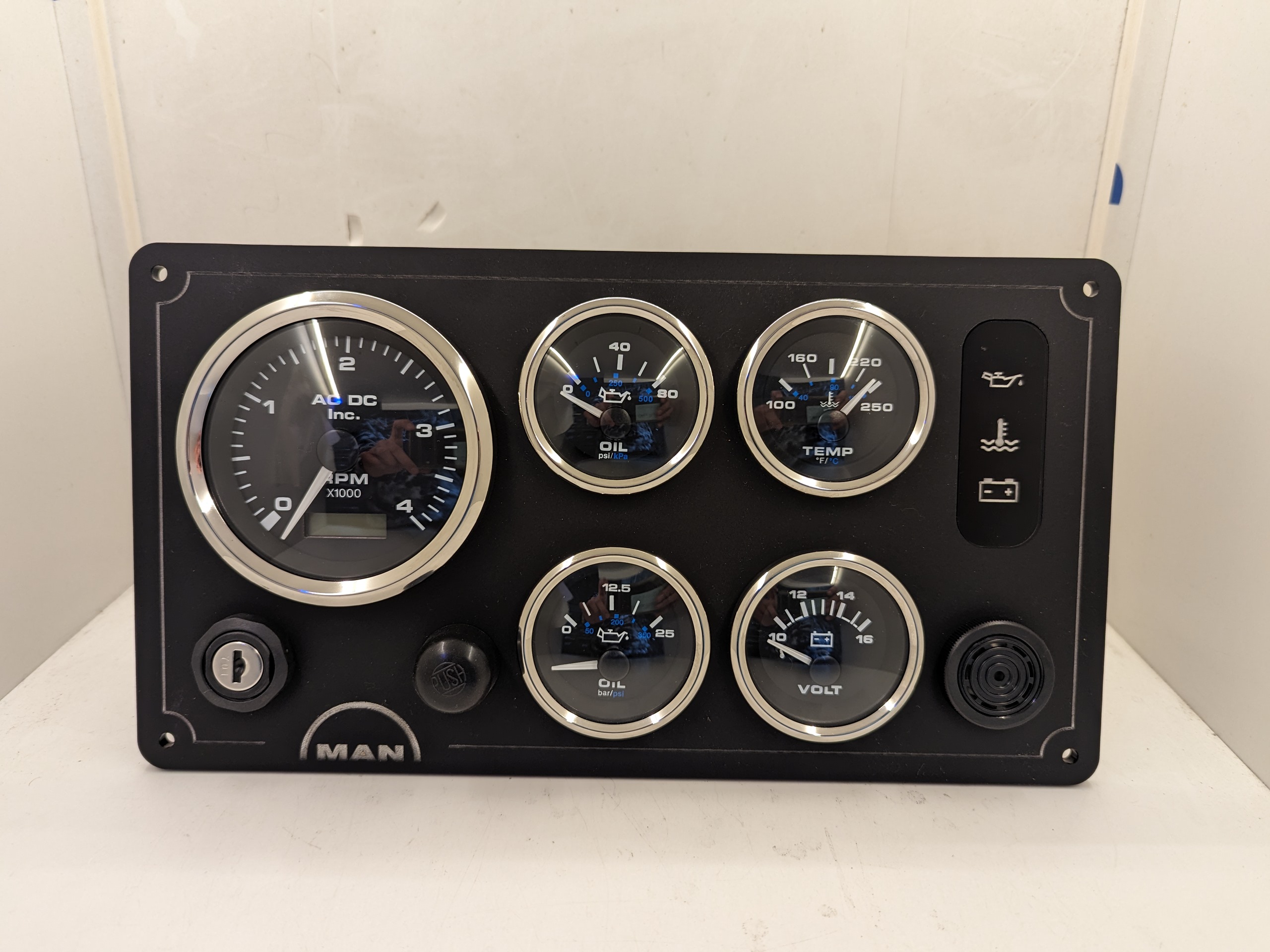 MAN Engine Marine Instrument Panel 5 Premier Gauges (Made in USA) | AC ...