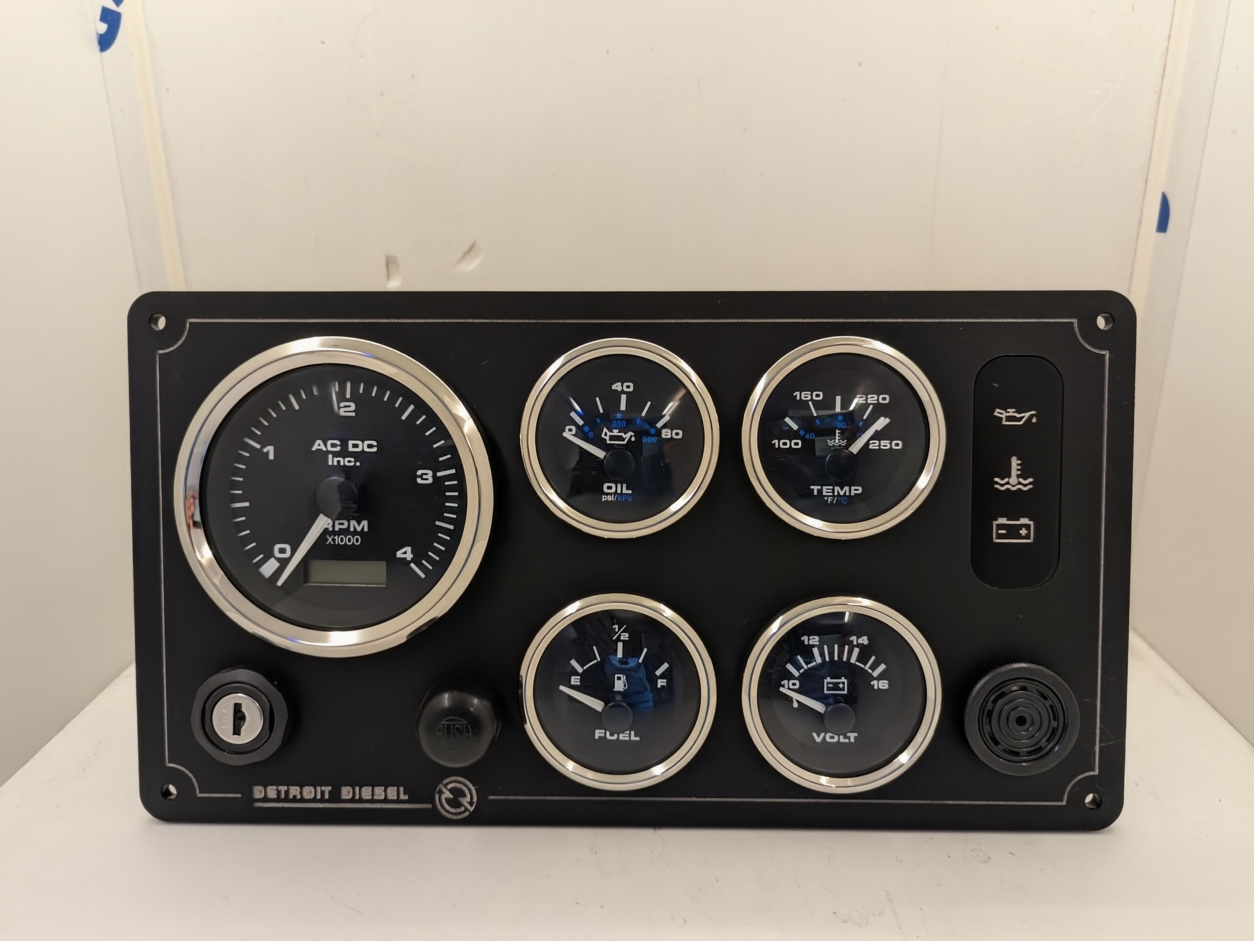 Detroit Diesel Marine Panel 5 Premier Gauges (Made in USA) - Image 1
