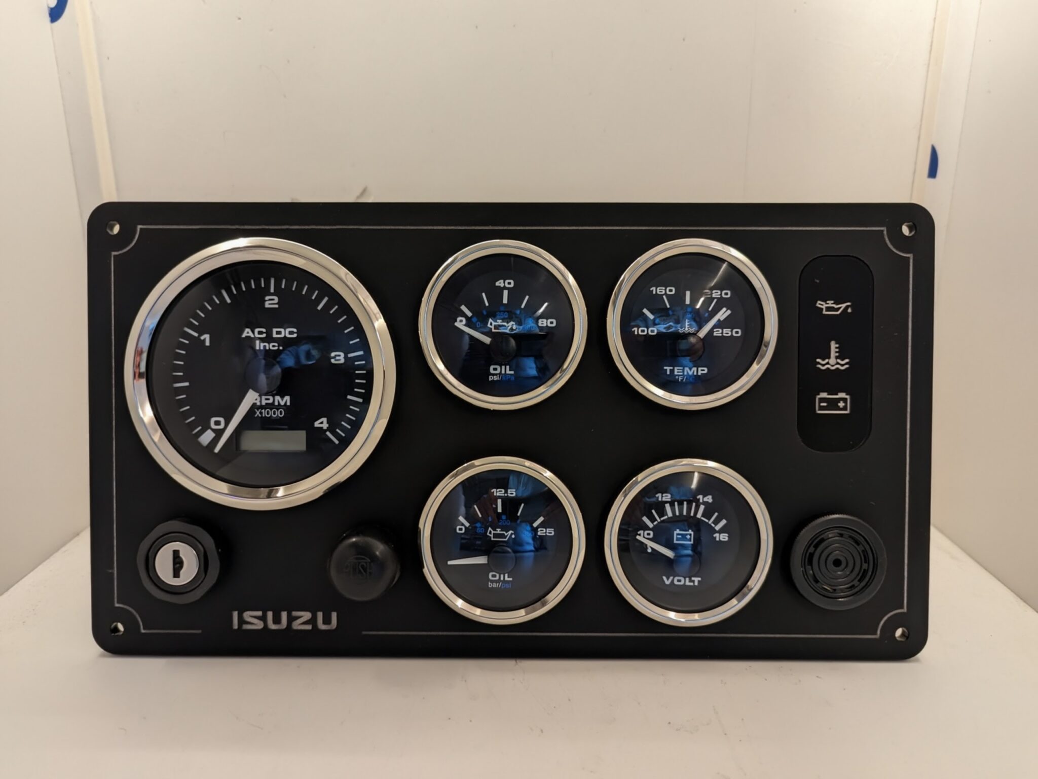 Isuzu Engine Marine Instrument Panel 5 Premier Gauges (Made in USA ...